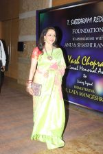 Hema Malini at Yash Chopra Memorial Awards in Mumbai on 19th Oct 2013